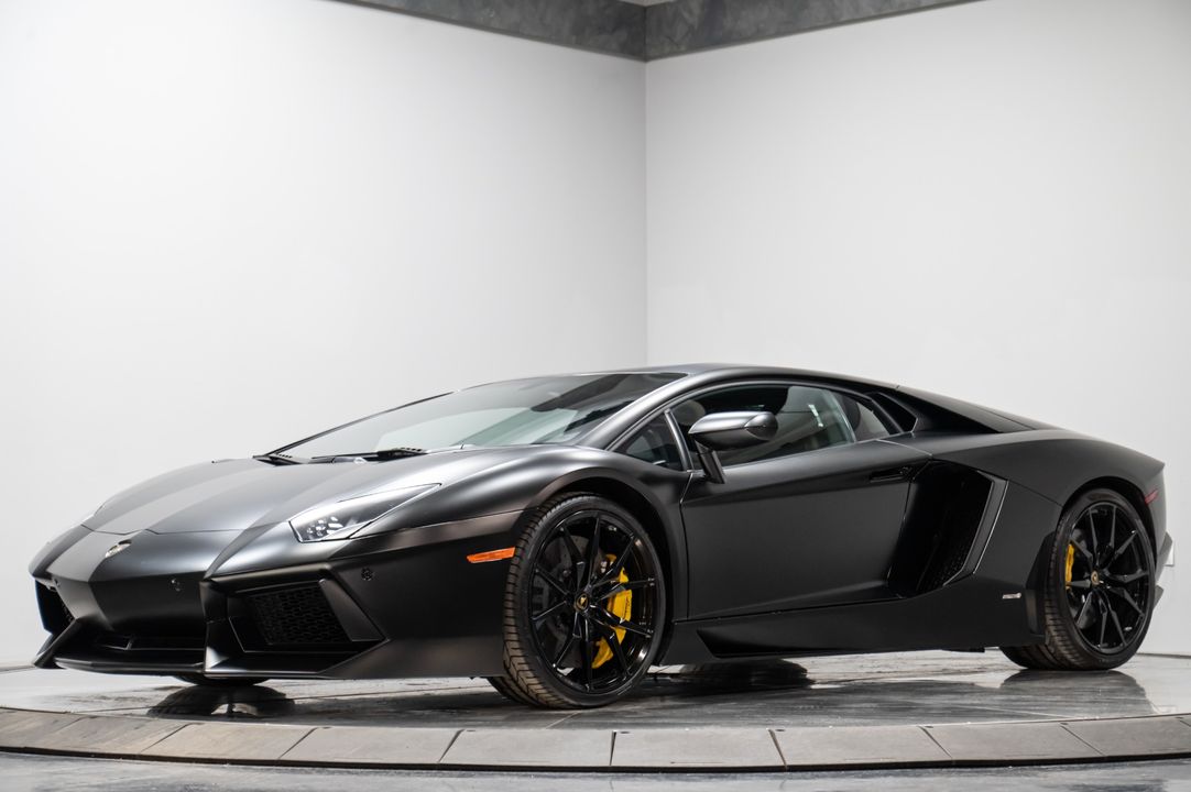 2014 Lamborghini Aventador