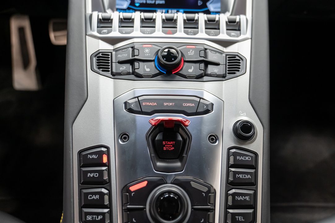 2014 Lamborghini Aventador