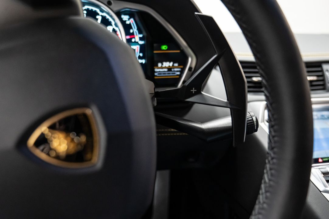 2014 Lamborghini Aventador