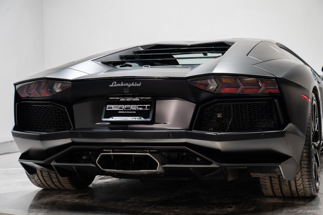 2014 Lamborghini Aventador