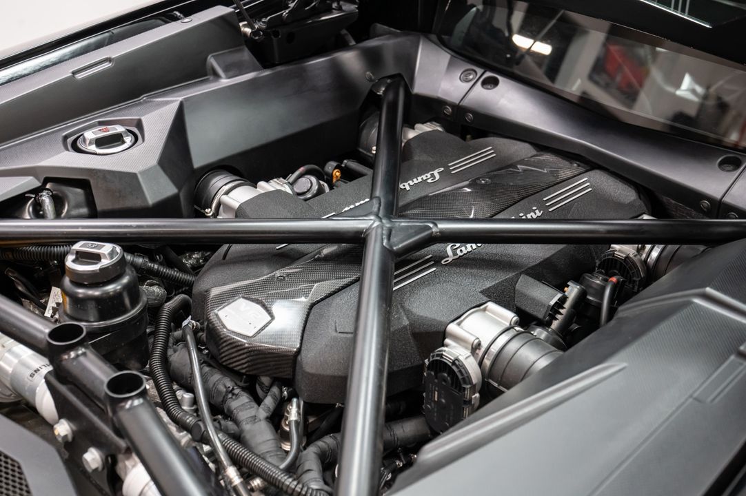 2014 Lamborghini Aventador