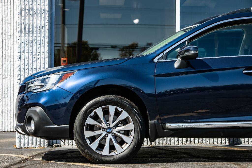 2018 SUBARU OUTBACK