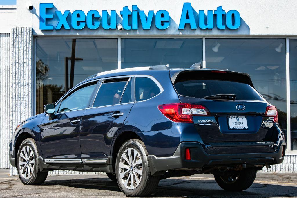 2018 SUBARU OUTBACK