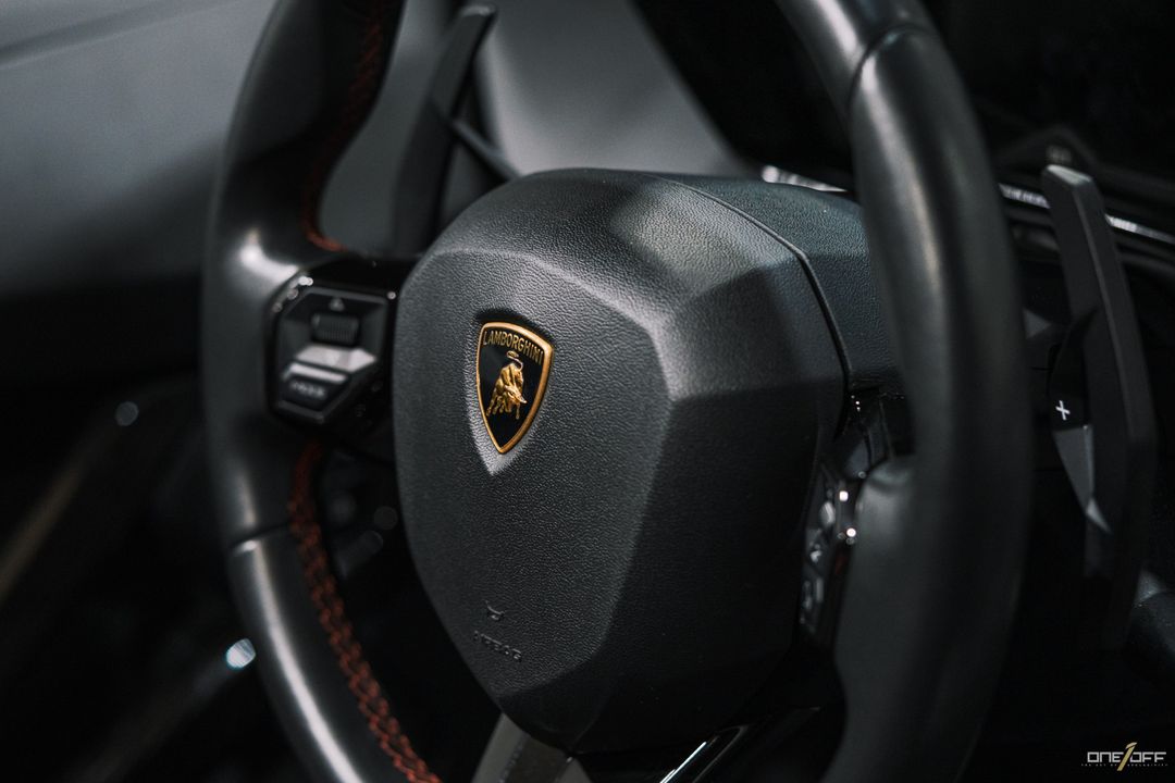 2018 Lamborghini Aventador
