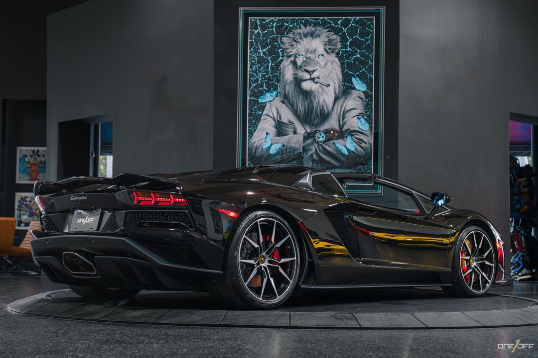 2018 Lamborghini Aventador