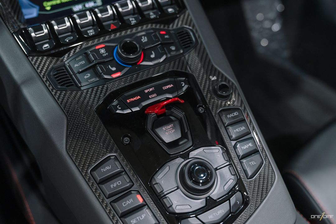 2018 Lamborghini Aventador