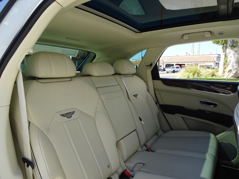 2021 Bentley Bentayga