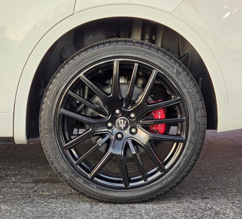 2021 Maserati Levante