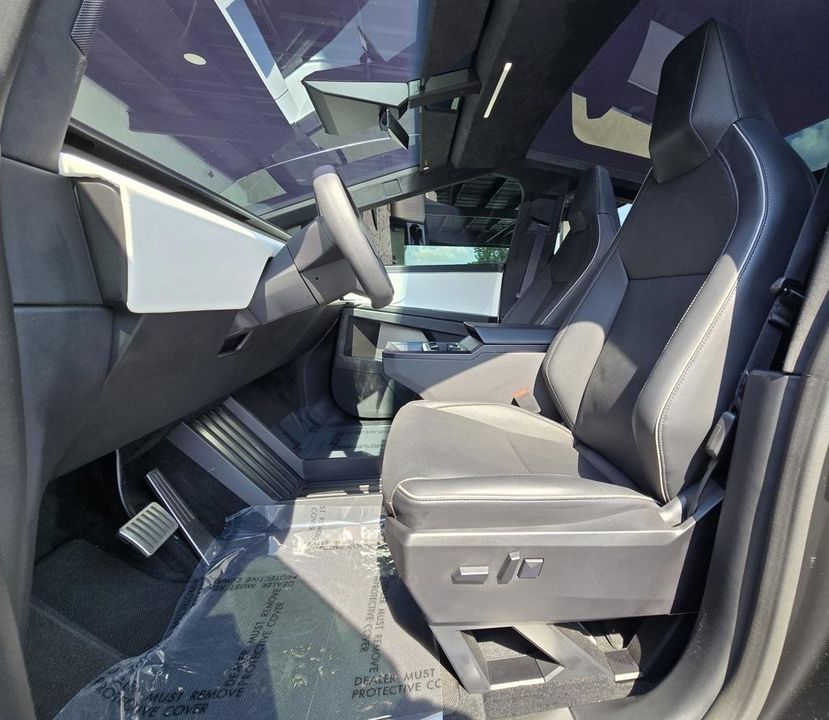 2024 Tesla Cybertruck