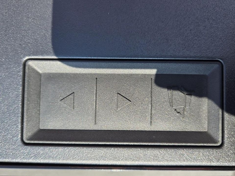 2024 Tesla Cybertruck