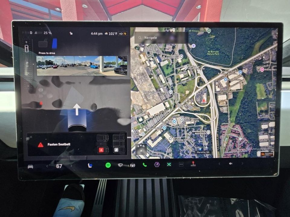 2024 Tesla Cybertruck