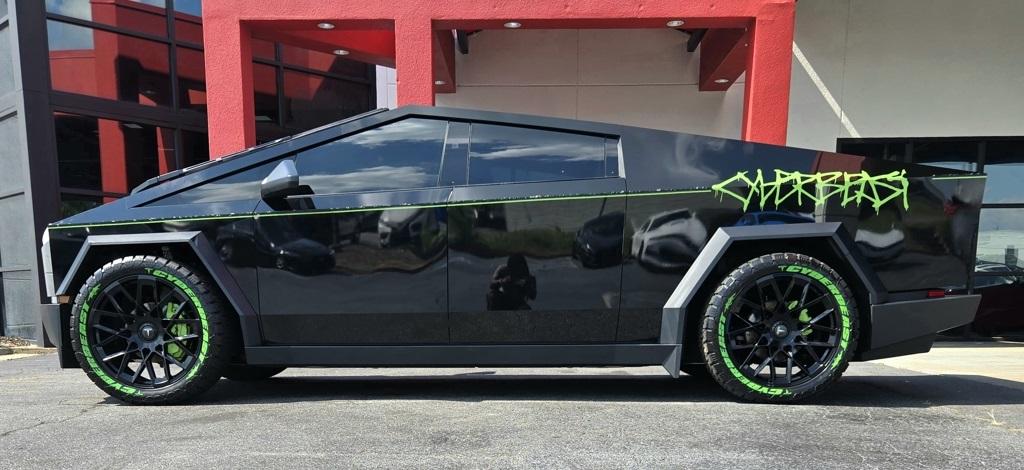 2024 Tesla Cybertruck