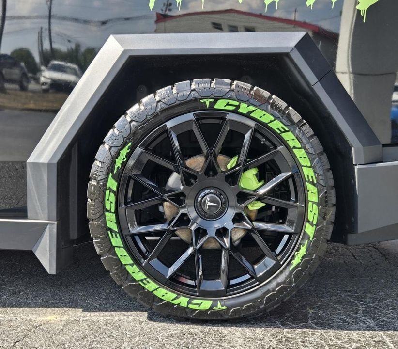 2024 Tesla Cybertruck