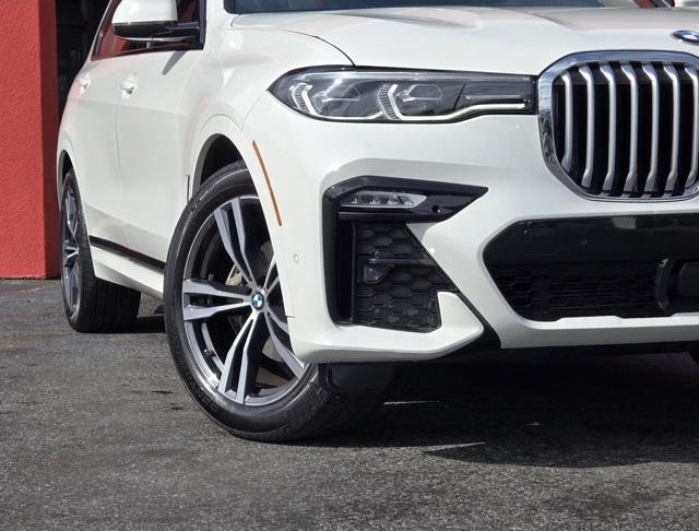 2022 BMW X7