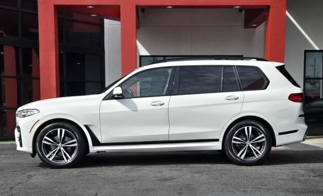 2022 BMW X7