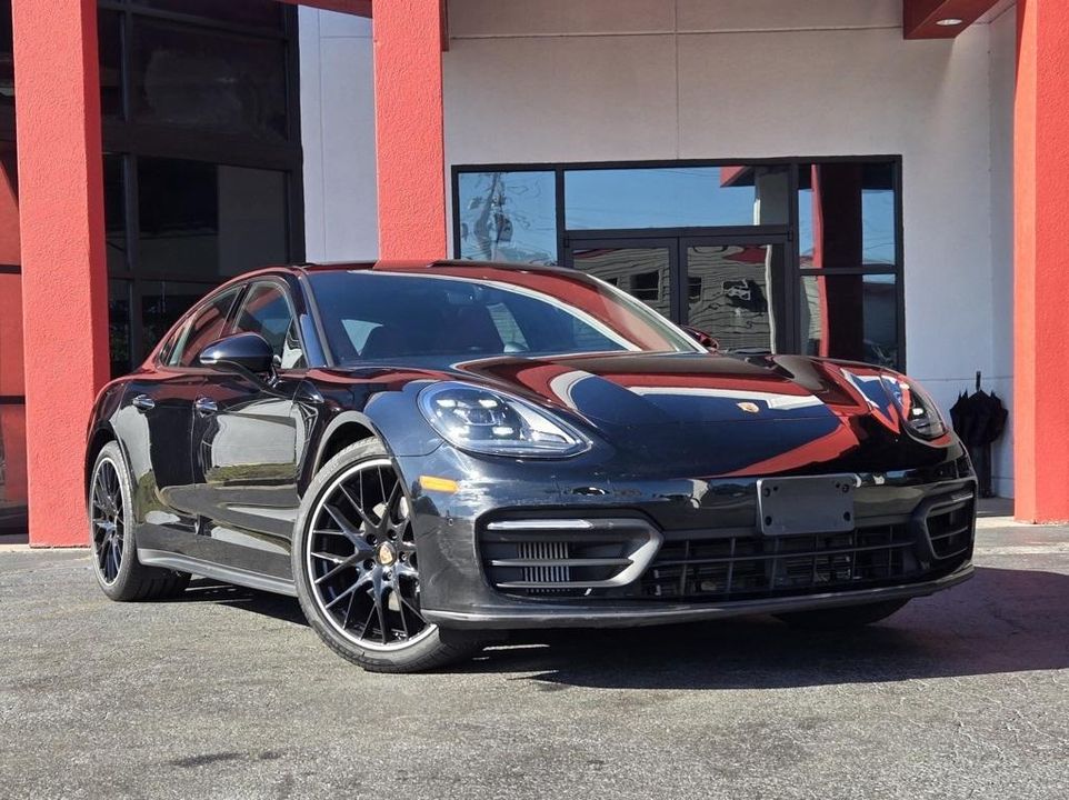 2021 Porsche Panamera