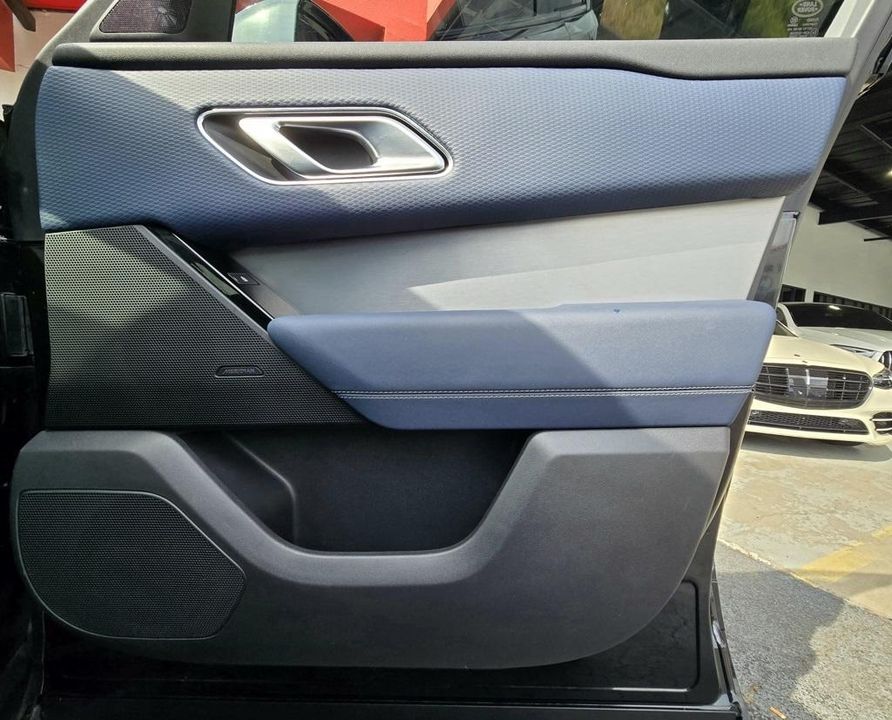 2022 Land Rover Range Rover Velar