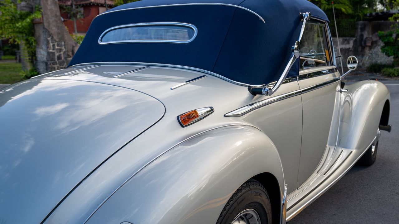 1953 Mercedes-Benz 220A