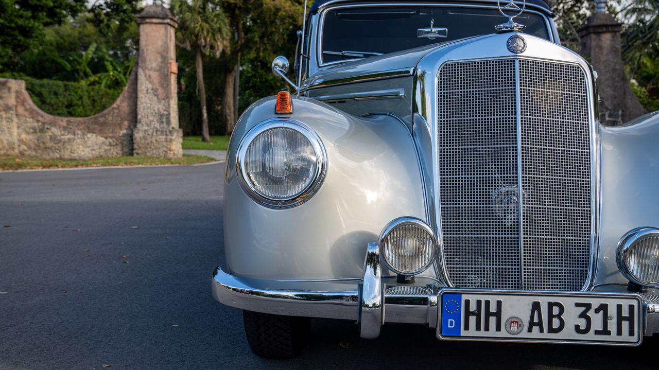 1953 Mercedes-Benz 220A