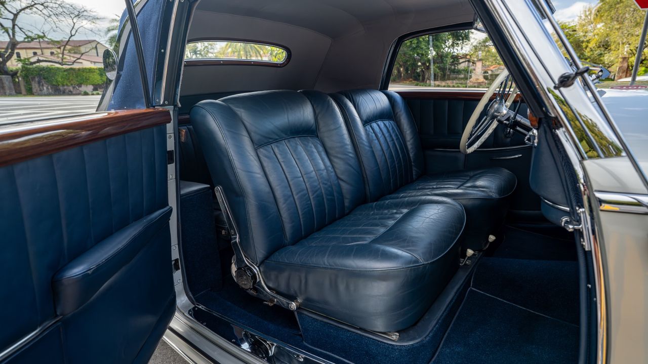 1953 Mercedes-Benz 220A