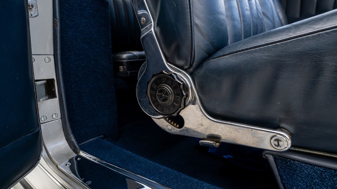 1953 Mercedes-Benz 220A