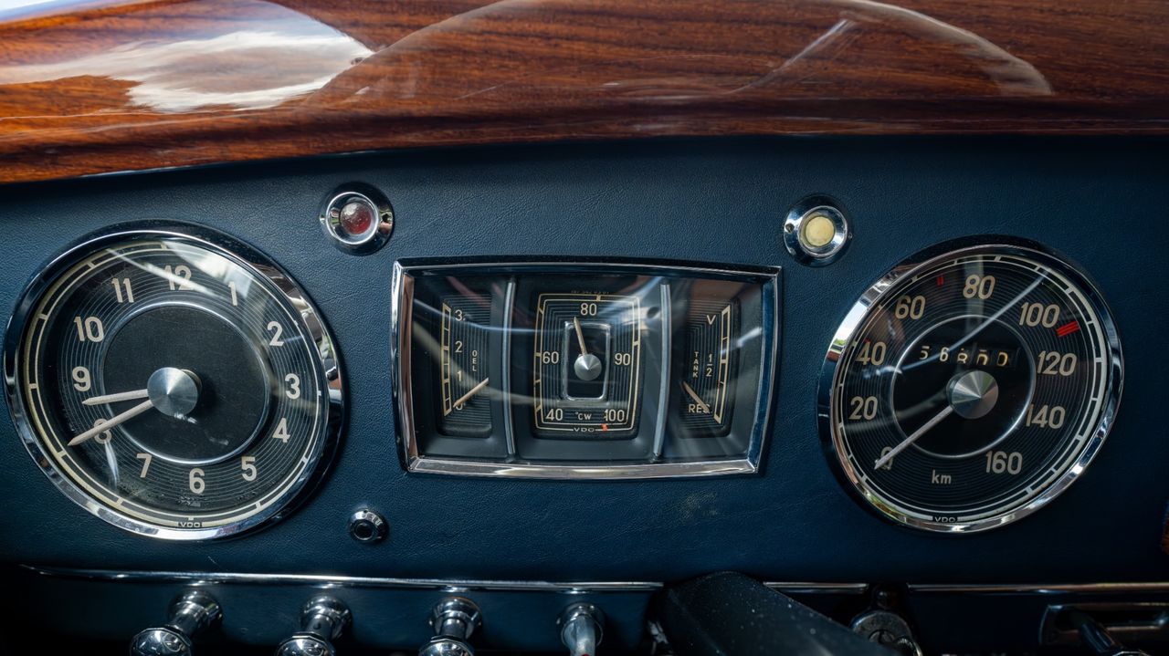1953 Mercedes-Benz 220A
