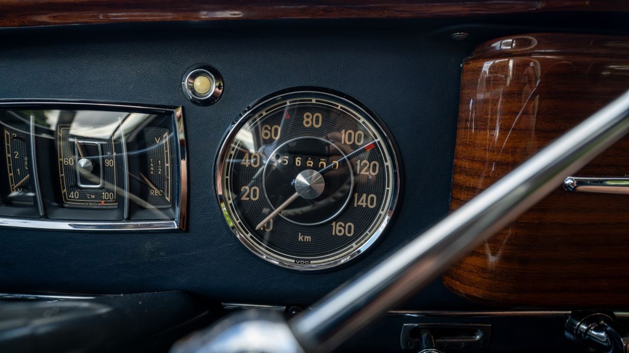 1953 Mercedes-Benz 220A