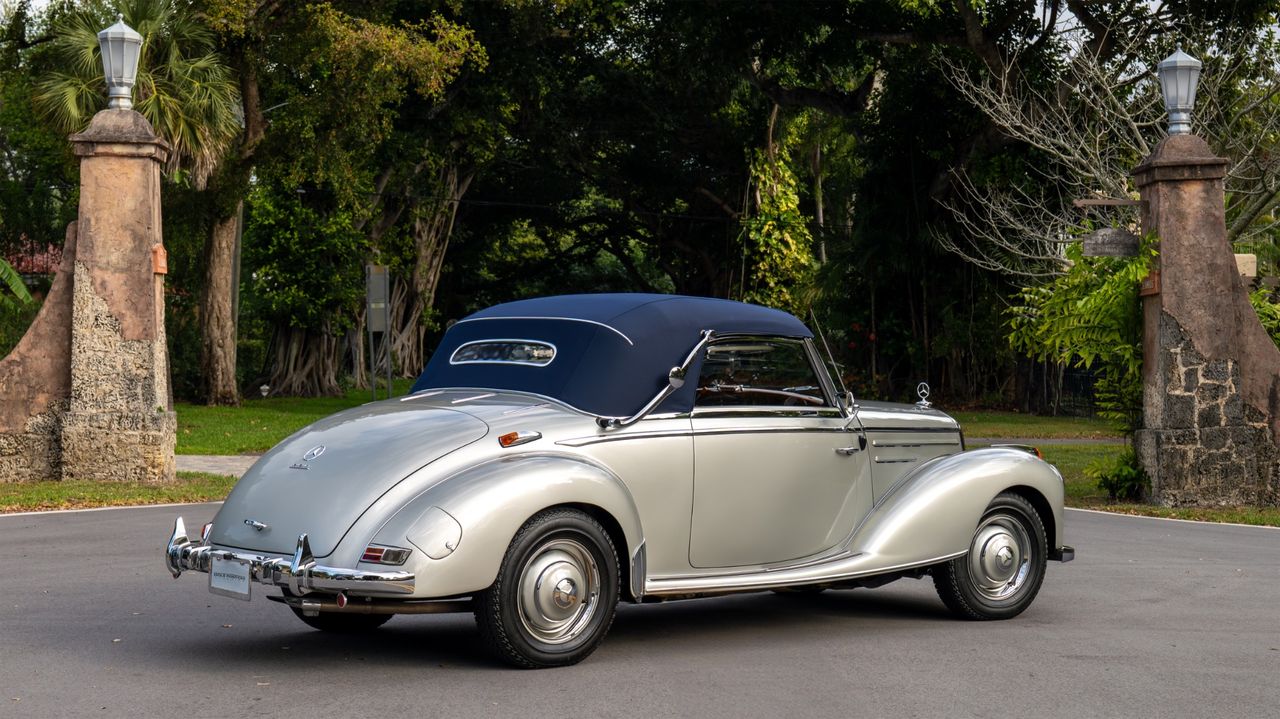 1953 Mercedes-Benz 220A
