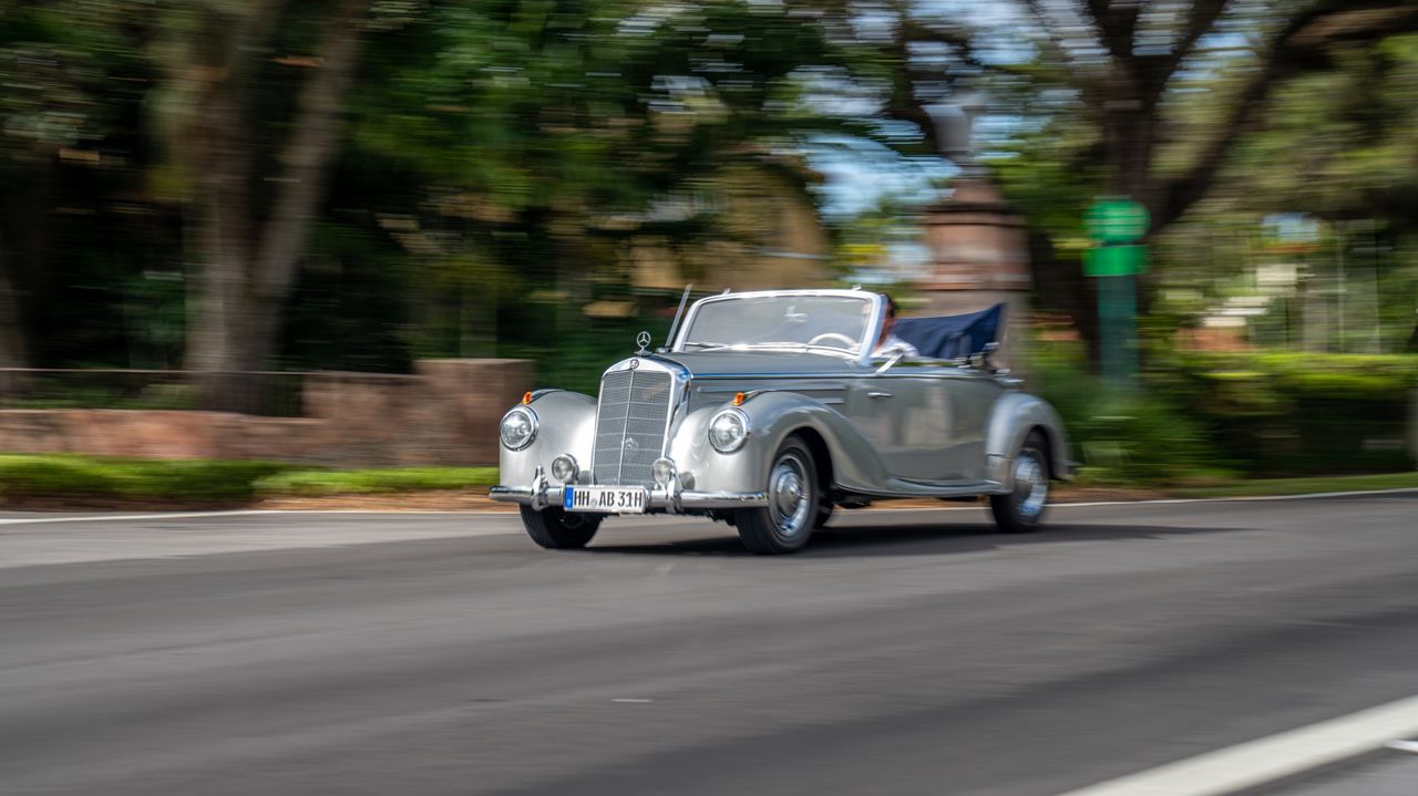 1953 Mercedes-Benz 220A