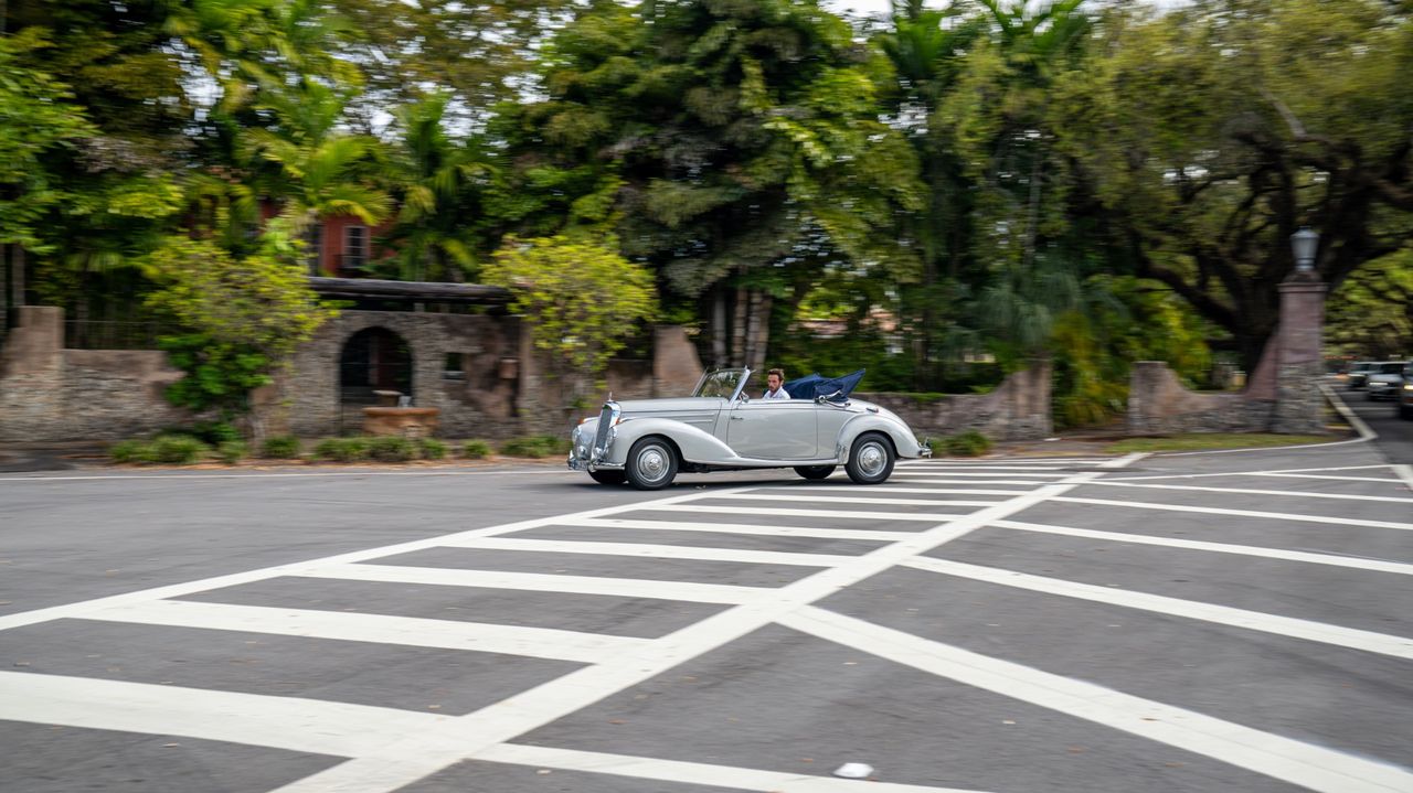 1953 Mercedes-Benz 220A
