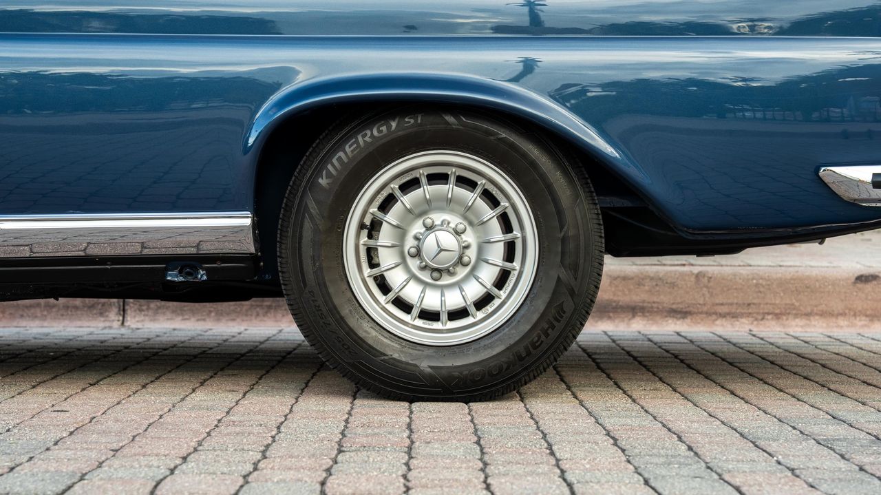 1970 Mercedes-Benz 280SE 3.5