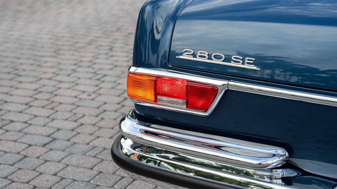 1970 Mercedes-Benz 280SE 3.5