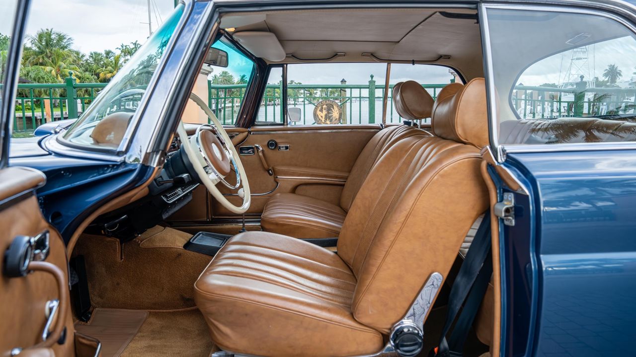 1970 Mercedes-Benz 280SE 3.5