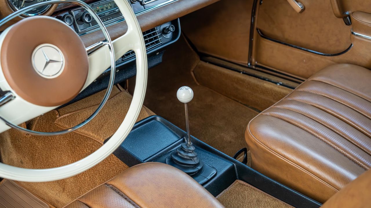 1970 Mercedes-Benz 280SE 3.5