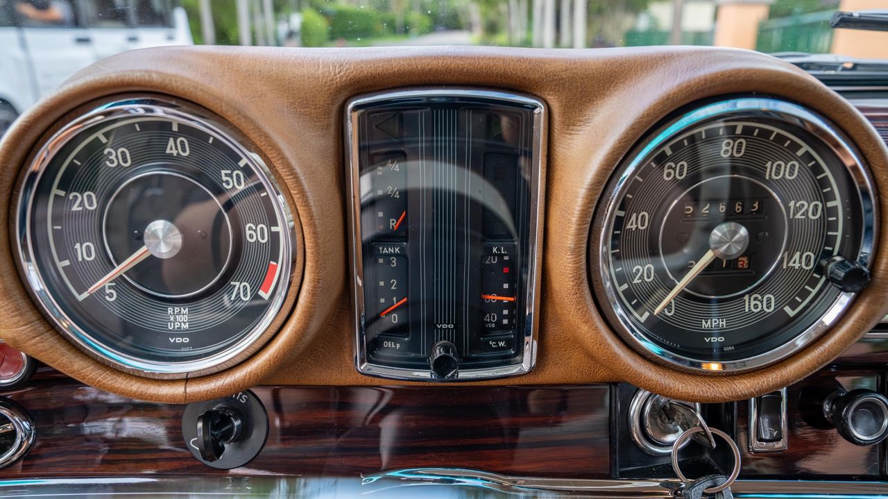 1970 Mercedes-Benz 280SE 3.5