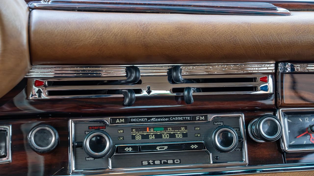 1970 Mercedes-Benz 280SE 3.5