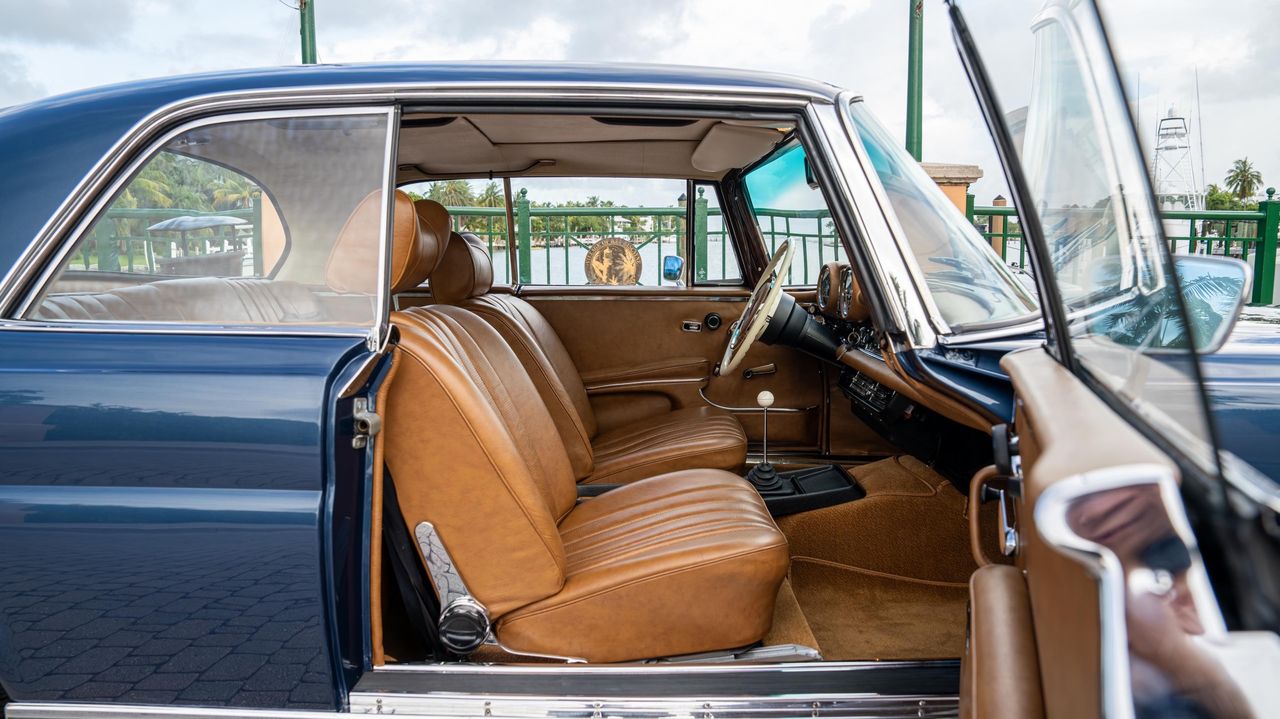 1970 Mercedes-Benz 280SE 3.5