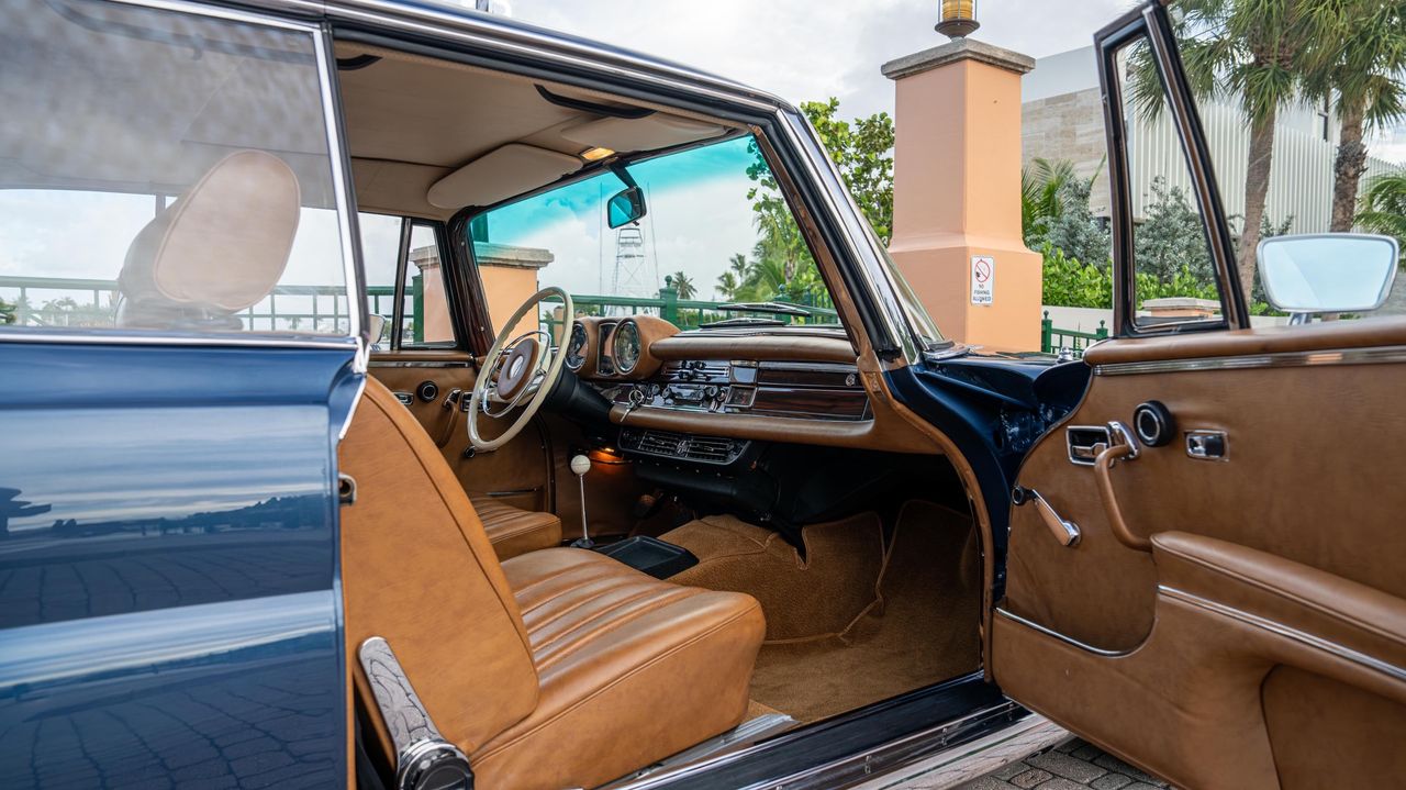 1970 Mercedes-Benz 280SE 3.5