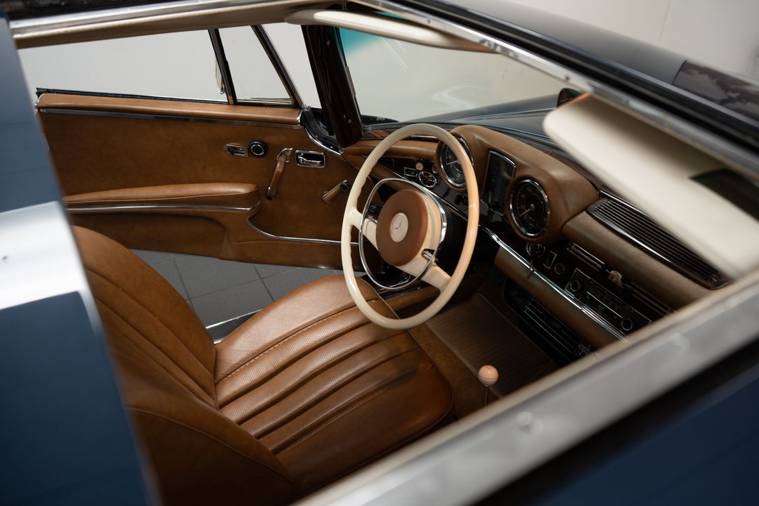 1970 Mercedes-Benz 280SE 3.5