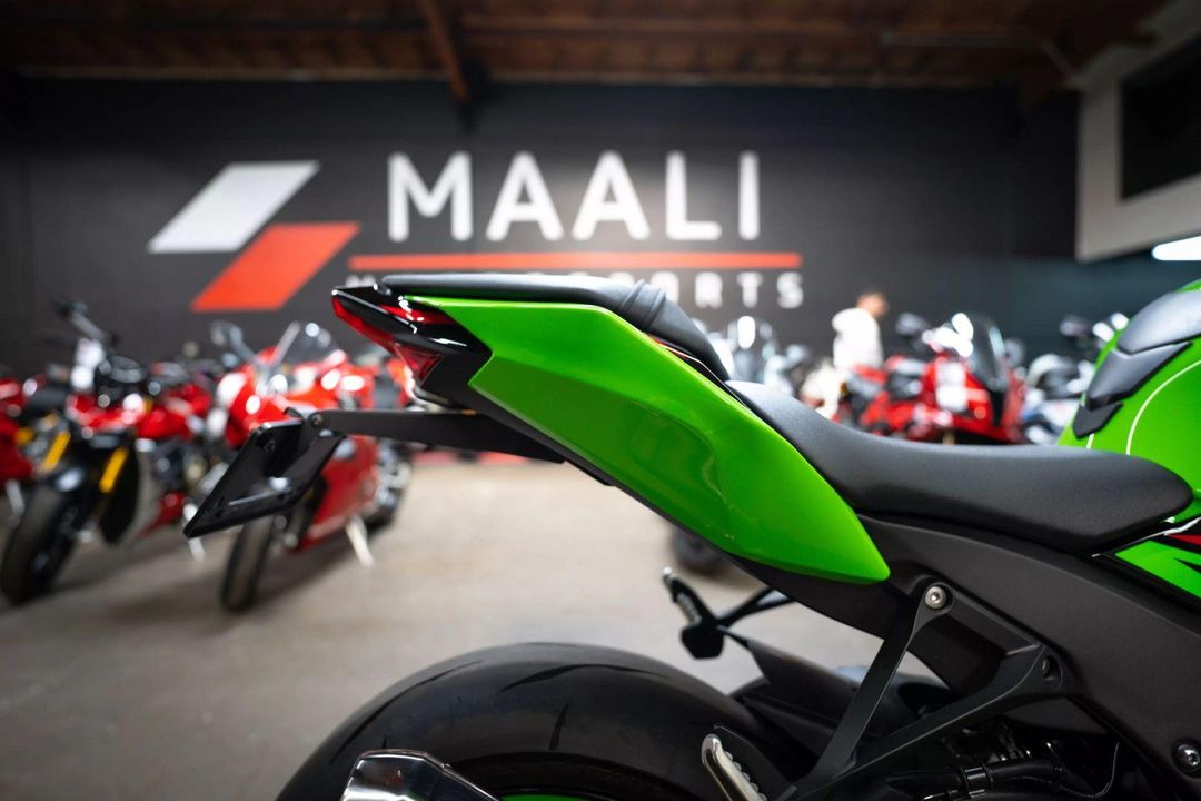 2023 Kawasaki Ninja ZX-10R ABS KRT Edition
