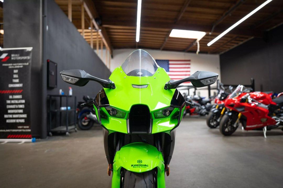 2023 Kawasaki Ninja ZX-10R ABS KRT Edition