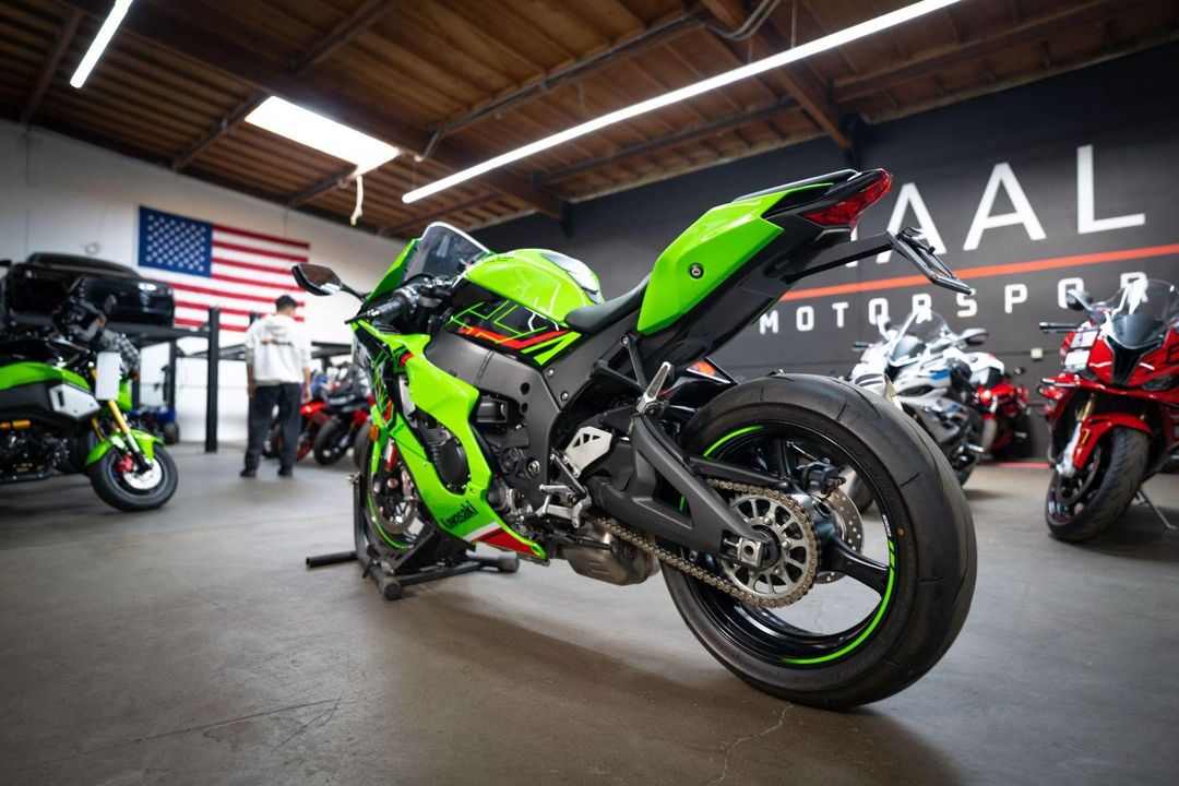 2023 Kawasaki Ninja ZX-10R ABS KRT Edition