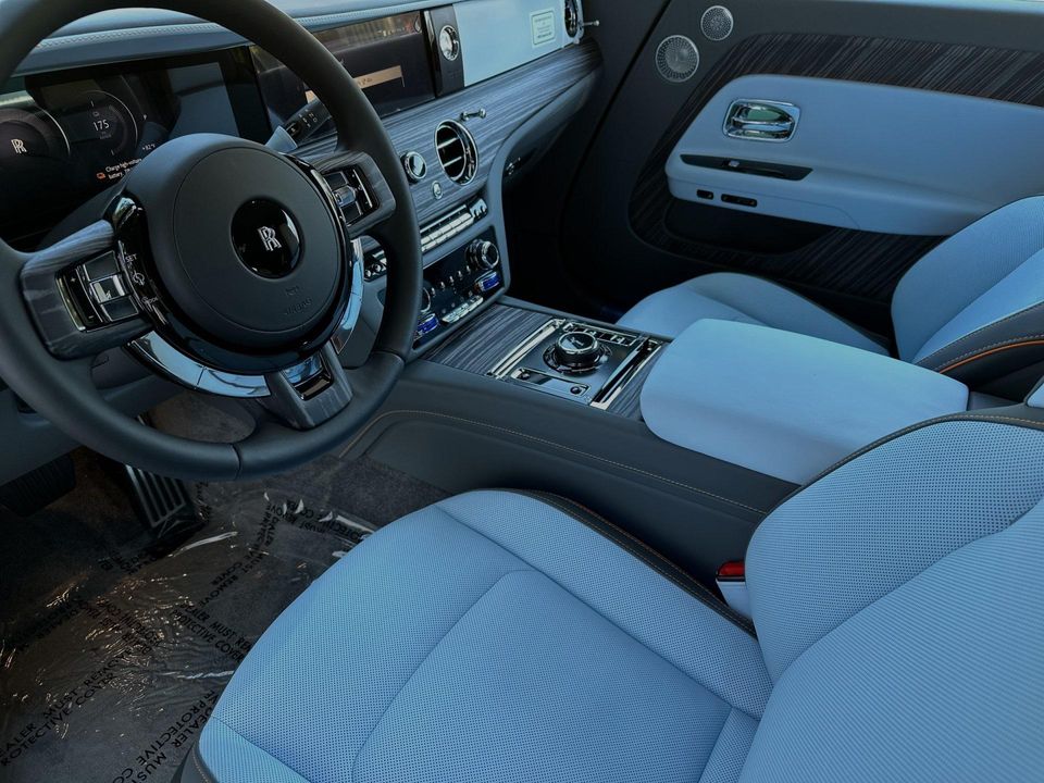 2024 Rolls-Royce Spectre