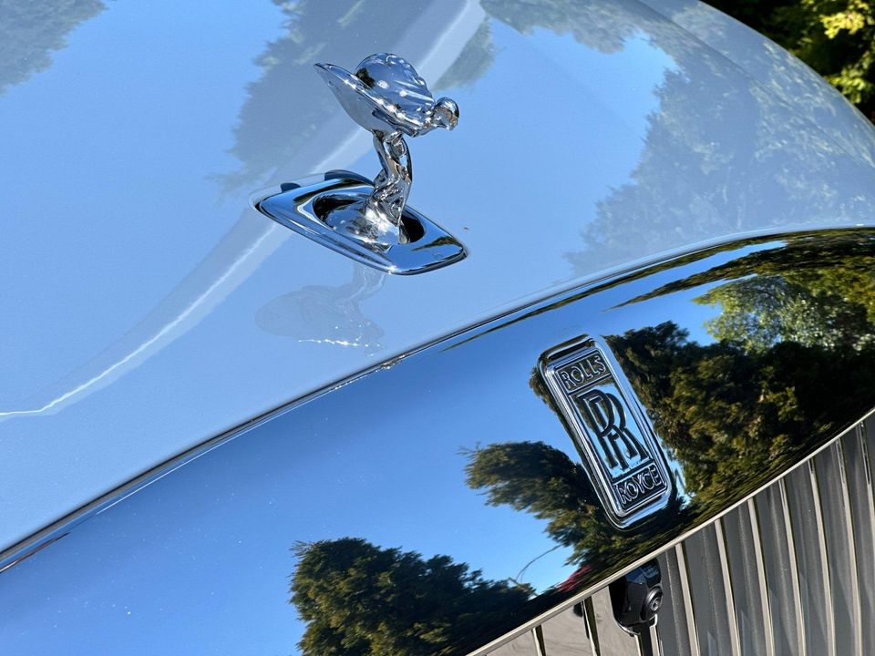 2024 Rolls-Royce Spectre