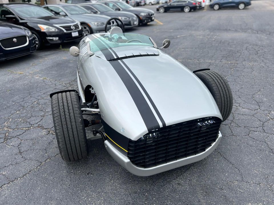 2019 Vanderhall 