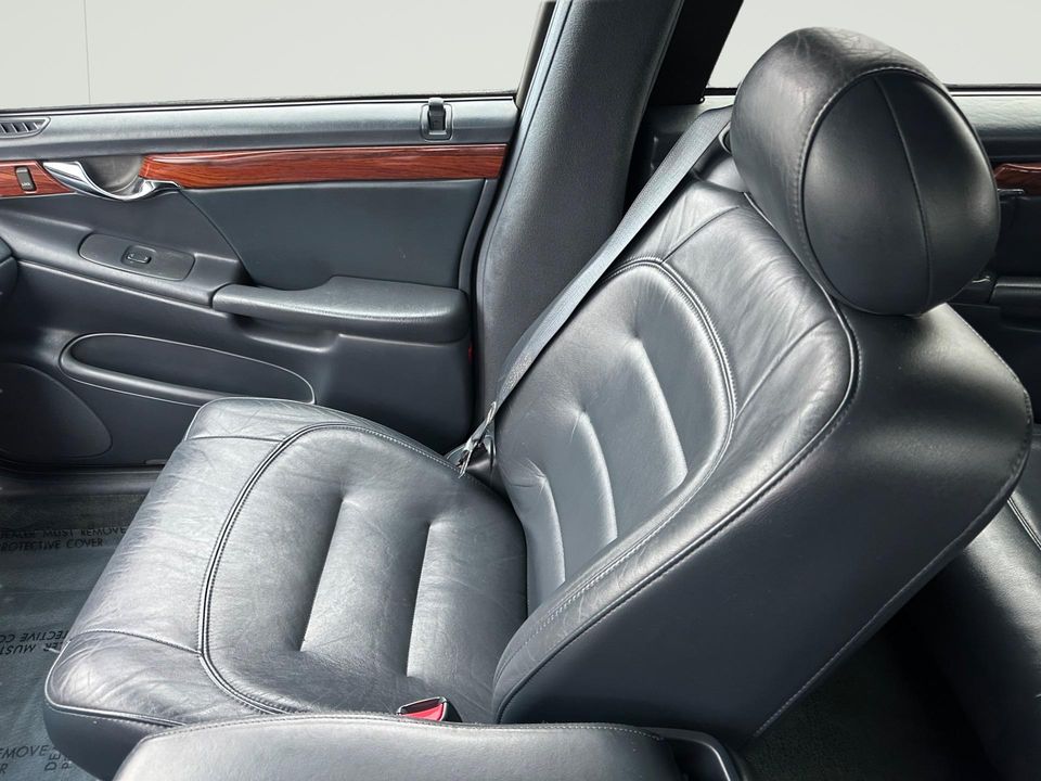 2003 Cadillac DeVille