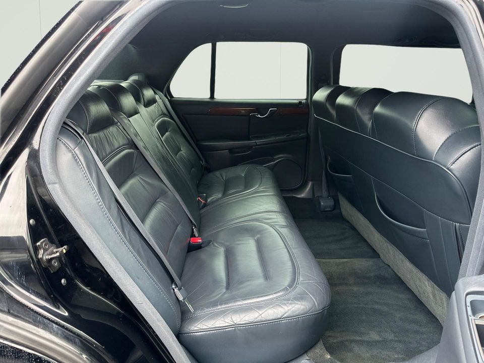 2003 Cadillac DeVille