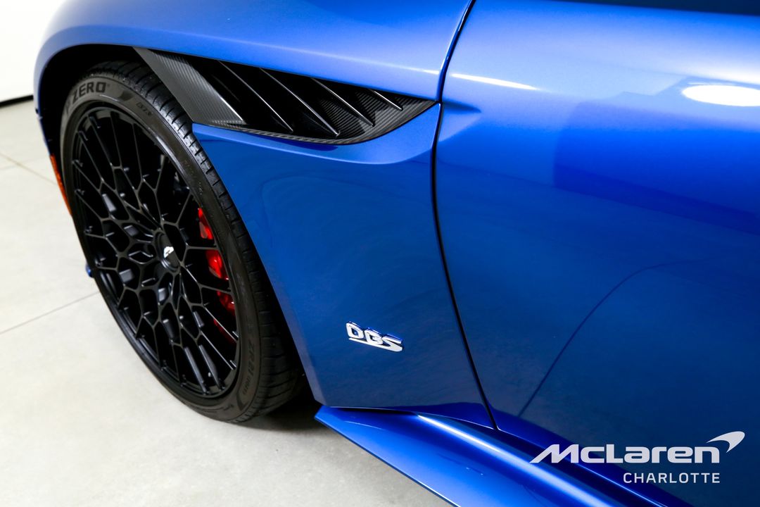 2023 Aston Martin DBS