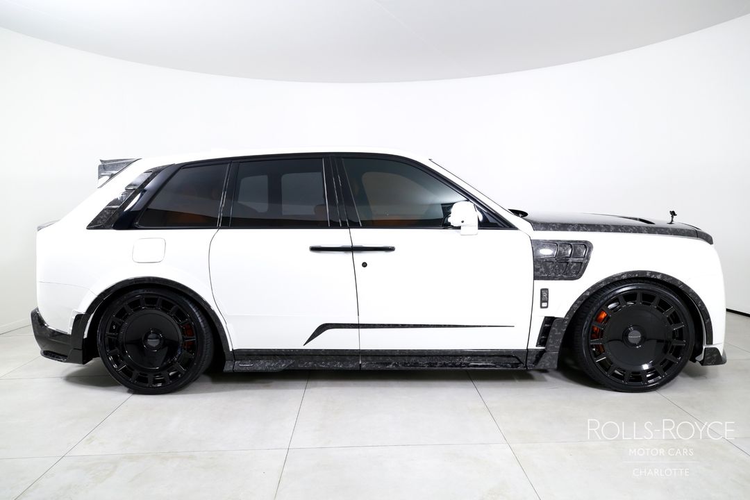 2025 Rolls-Royce Black Badge Cullinan