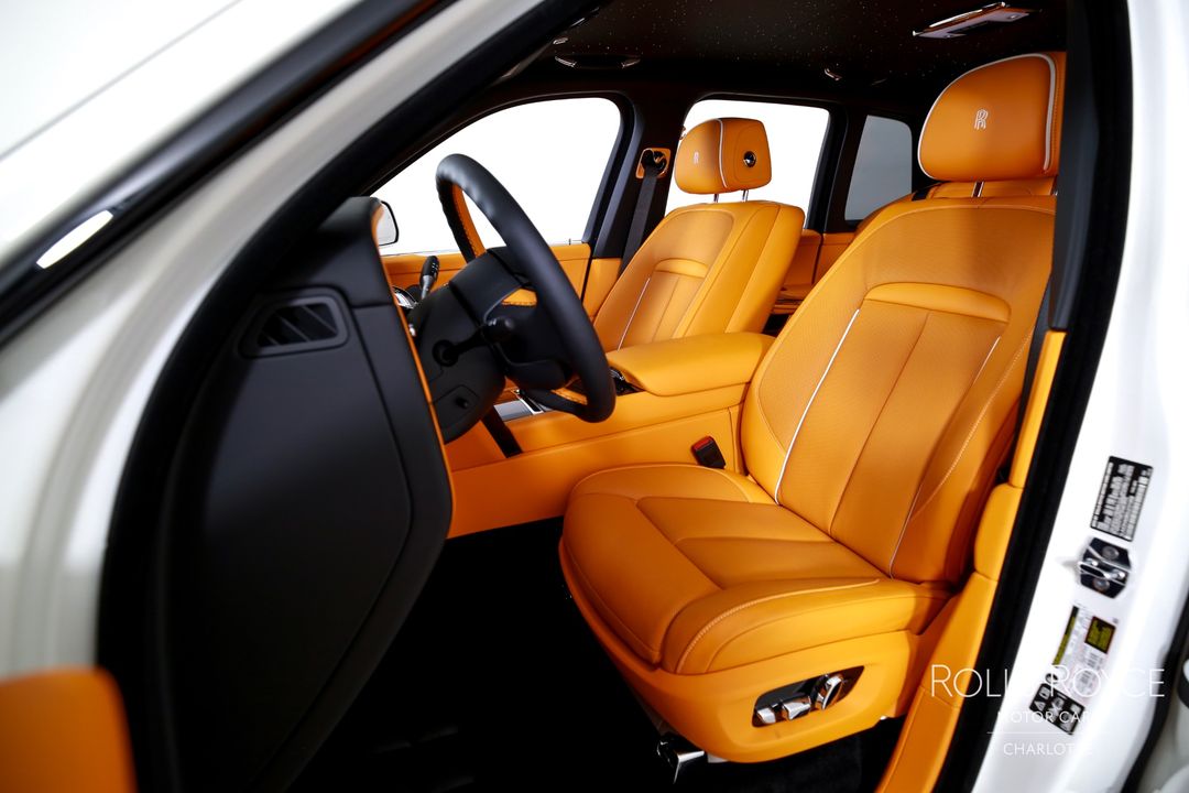 2025 Rolls-Royce Black Badge Cullinan